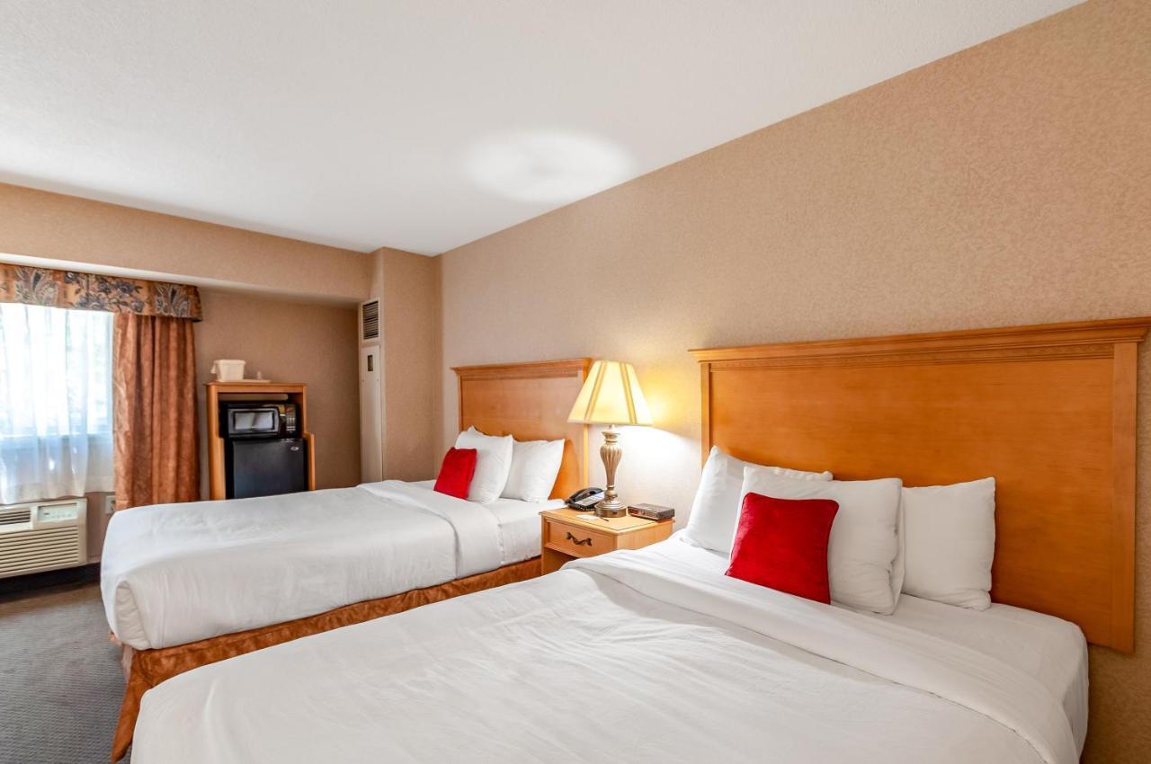 Quality Inn Iwo Jima Arlington Esterno foto