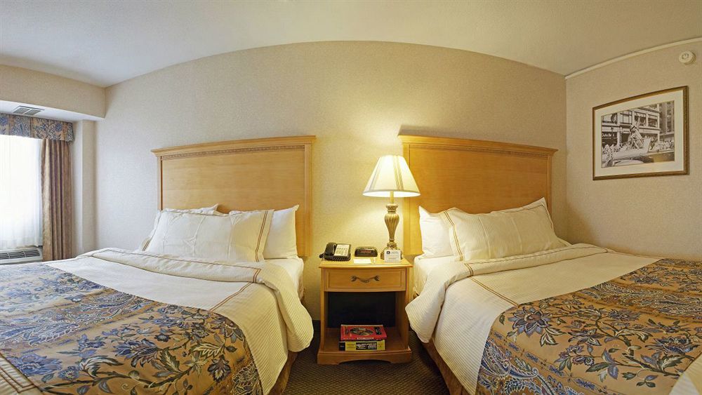 Quality Inn Iwo Jima Arlington Esterno foto