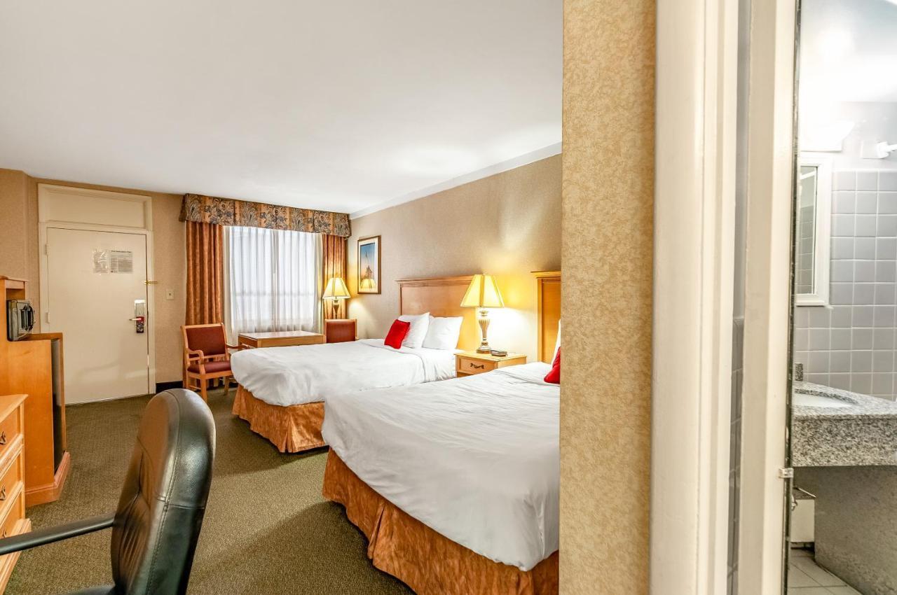 Quality Inn Iwo Jima Arlington Esterno foto