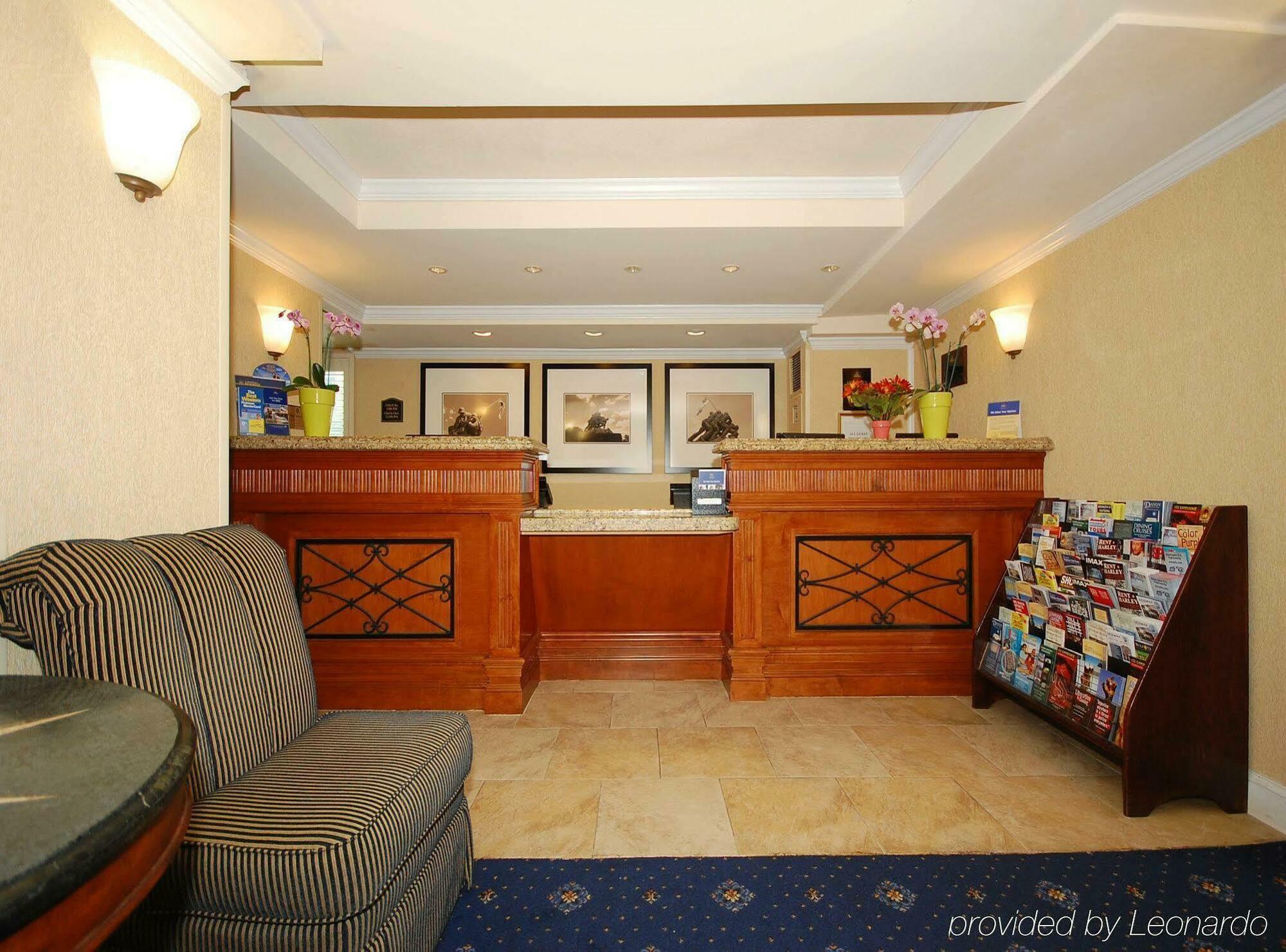 Quality Inn Iwo Jima Arlington Esterno foto